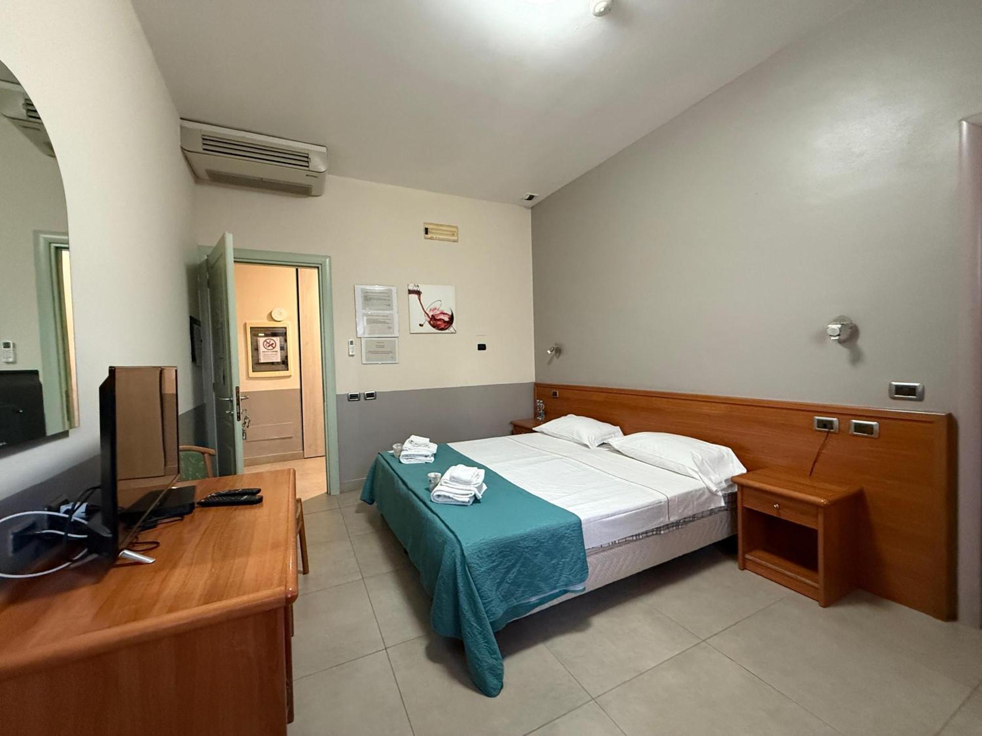 Hotel La Gritta Srl Castel San Giovanni  Zewnętrze zdjęcie