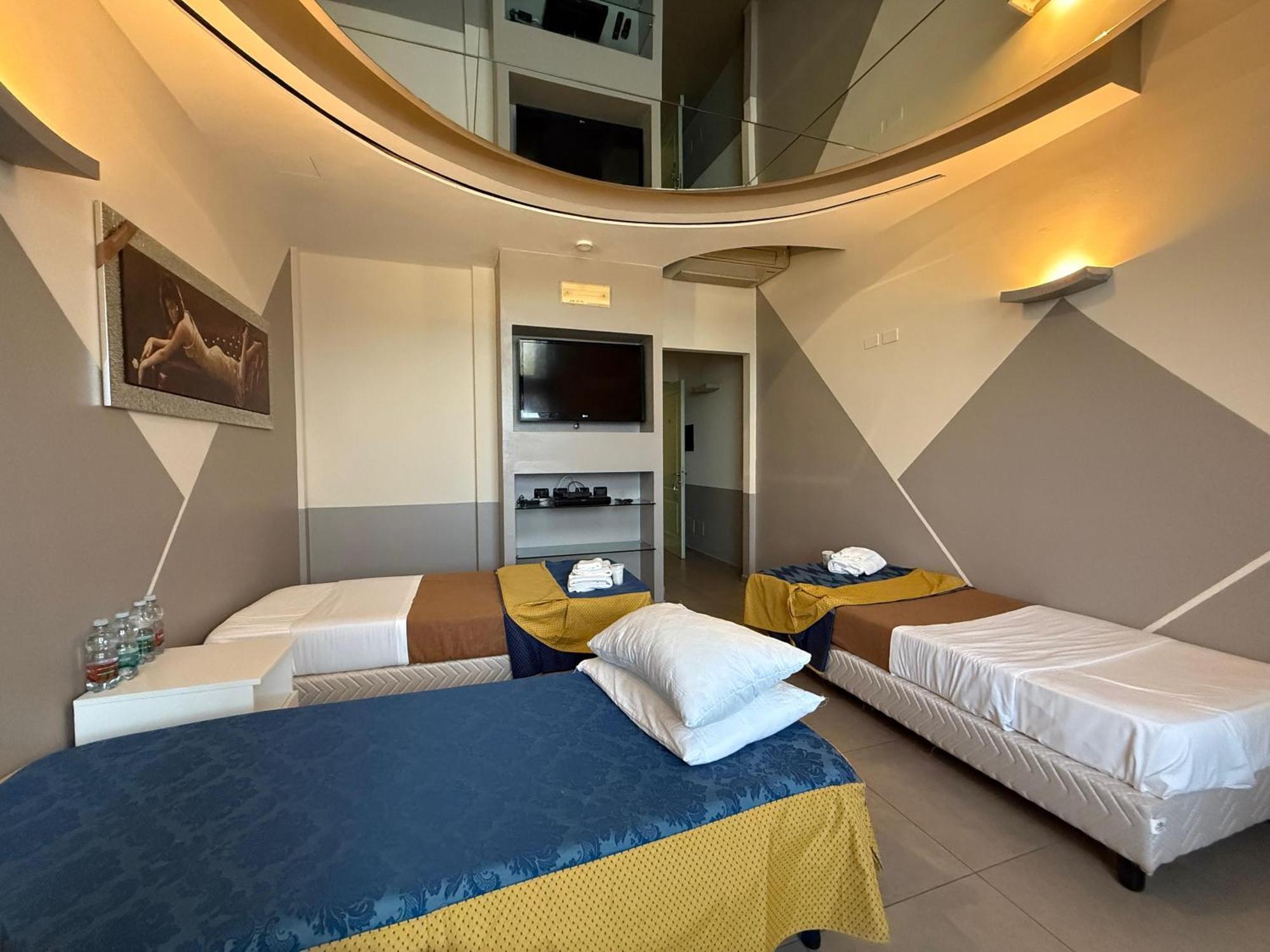 Hotel La Gritta Srl Castel San Giovanni  Zewnętrze zdjęcie