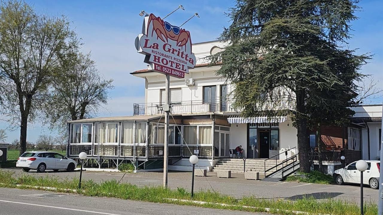 Hotel La Gritta Srl Castel San Giovanni  Zewnętrze zdjęcie